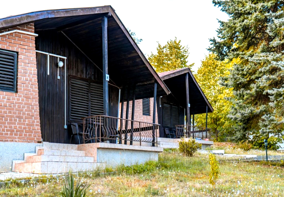 2 нощувки на човек със закуски или закуски и вечери + външно джакузи и сауна от Комплекс Асеневци ***, с. Царева ливада, Тревненски балкан, снимка 11