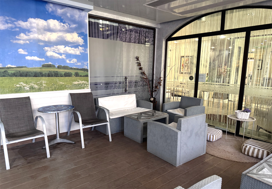 Делник във Велинград! Нощувка на човек със закуска и вечеря + минерален басейн и релакс зона от хотел Енира****, снимка 10