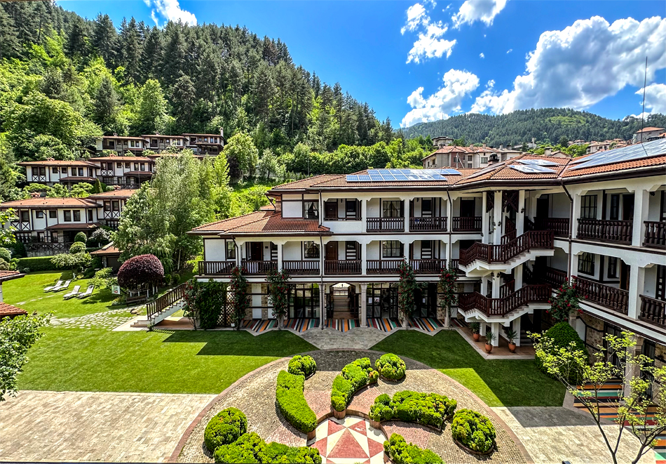 Почивка от април в Девин: Нощувка на човек със закуска и вечеря + вътрешен басейн, външни топила, СПА и Терма зона с минерална вода от хотел Исмена****, снимка 4