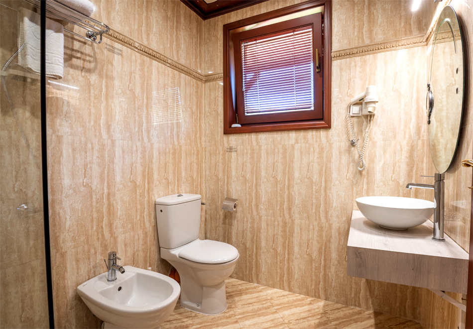 Почивка от април в Девин: Нощувка на човек със закуска и вечеря + вътрешен басейн, външни топила, СПА и Терма зона с минерална вода от хотел Исмена****, снимка 21