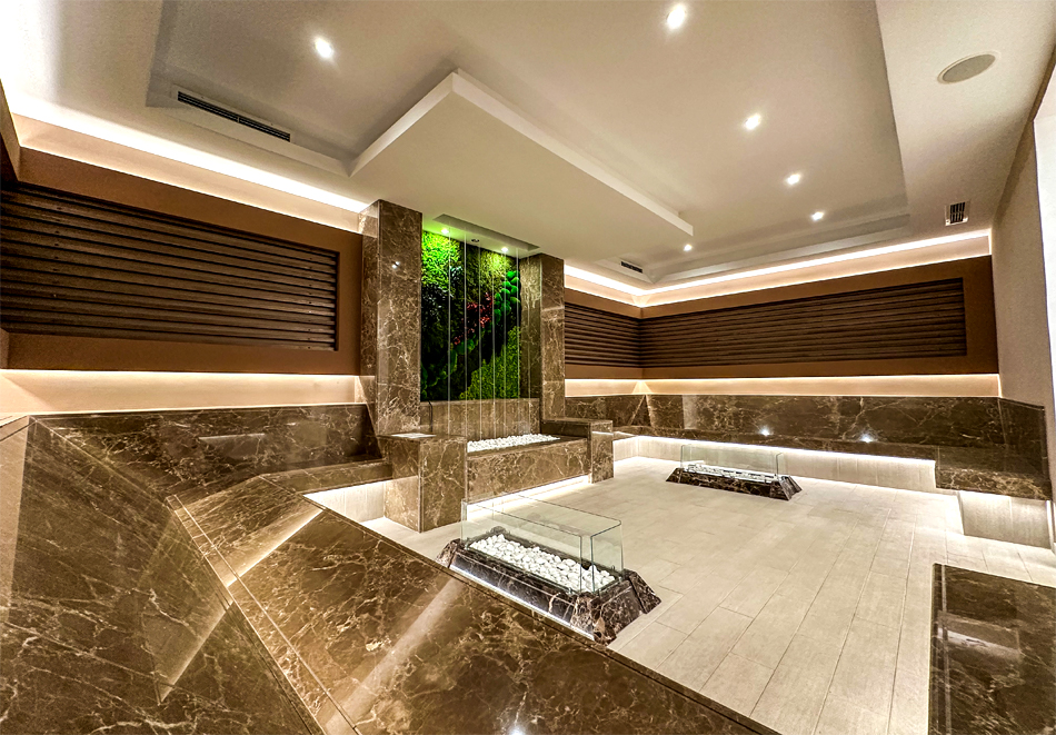 Почивка от април в Девин: Нощувка на човек със закуска и вечеря + вътрешен басейн, външни топила, СПА и Терма зона с минерална вода от хотел Исмена****, снимка 10