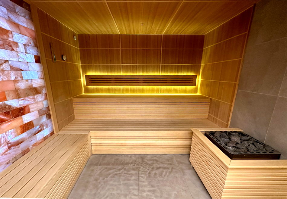 Почивка от април в Девин: Нощувка на човек със закуска и вечеря + вътрешен басейн, външни топила, СПА и Терма зона с минерална вода от хотел Исмена****, снимка 8