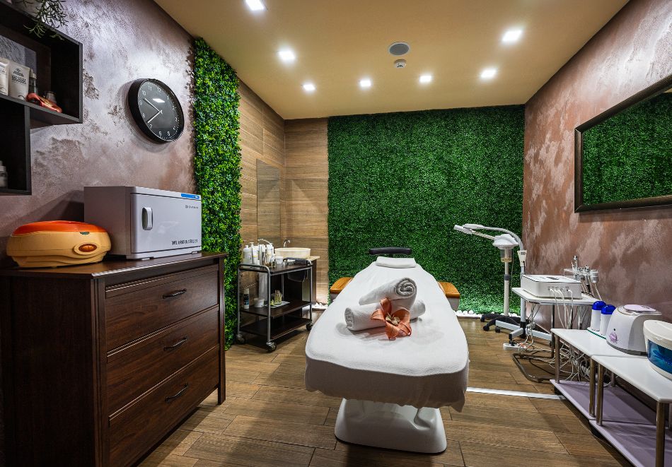 Почивка във Велинград! Нощувка на човек със закуска + термални басейни и СПА в Инфинити Парк Хотел и Спа*****, снимка 9