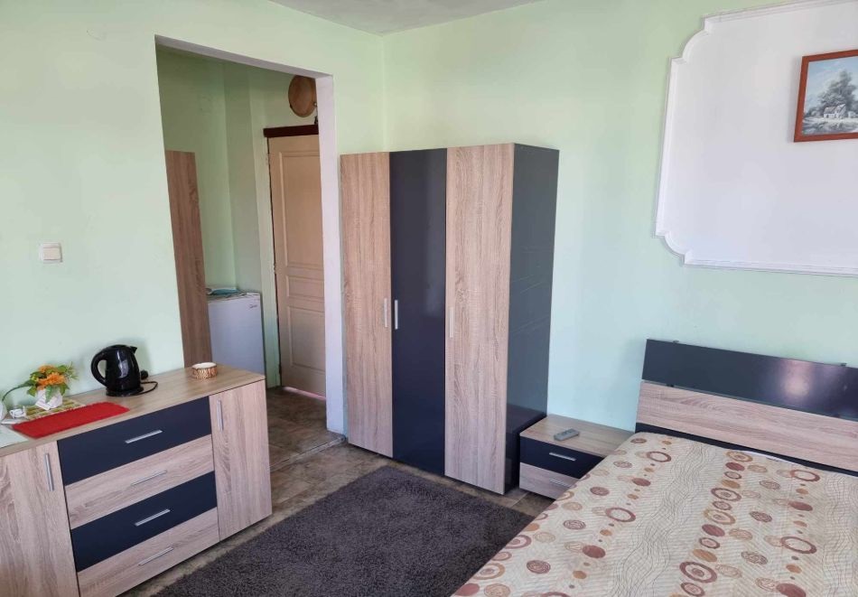 Самостоятелни стаи Телъви, Созопол, снимка 2