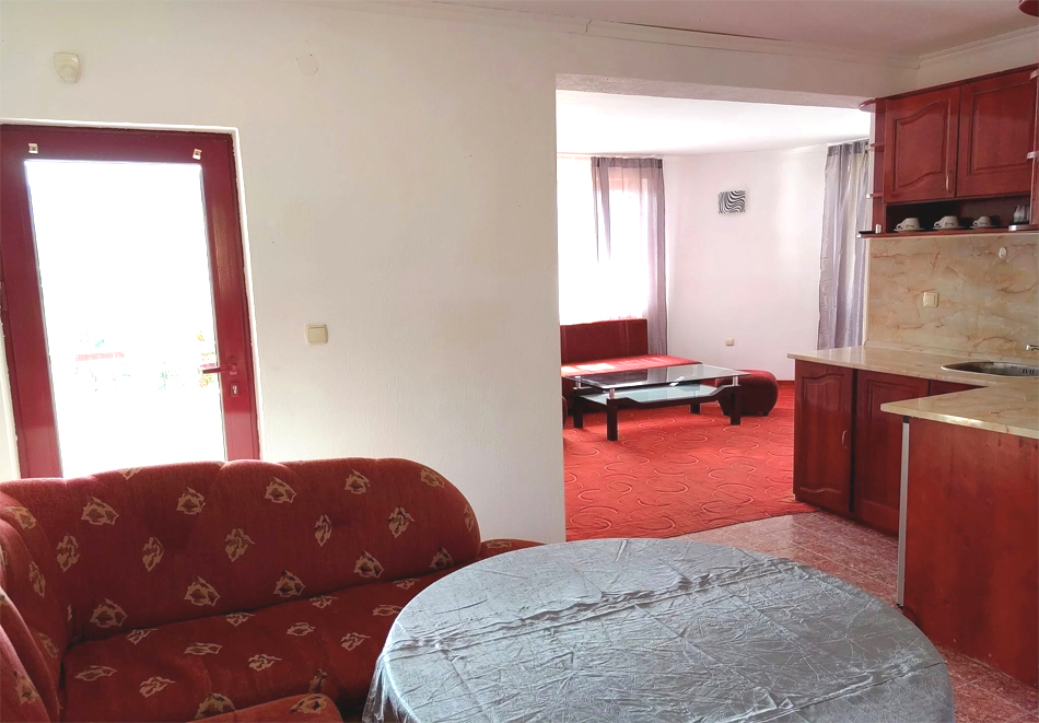 Нова година в Цигов чарк! 3 нощувки за група от 24 човека и ползване на оборудвана механа от Комплекс 7М. Допускат се домашни любимци!, снимка 9