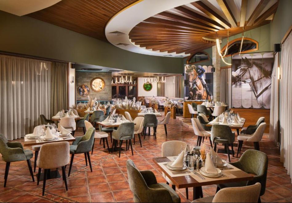 Коледа в Комплекс Тракиец****, с. Житница! 2 нощувки на човек със закуски и две Празнични вечери с програма и DJ + басейн и релакс зона, снимка 13