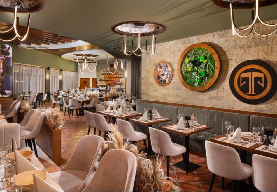 Коледа в Комплекс Тракиец****, с. Житница! 2 нощувки на човек със закуски и две Празнични вечери с програма и DJ + басейн и релакс зона, снимка 12