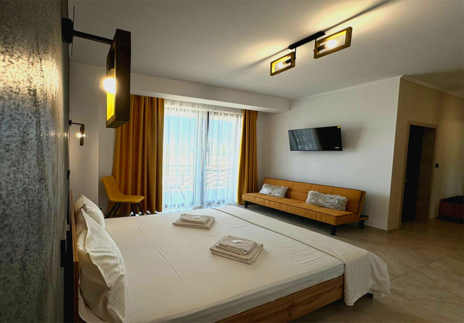 Никулден в Севлиево! 2 нощувки на човек със закуски и Празнична вечеря от Комплекс Христови, снимка 7