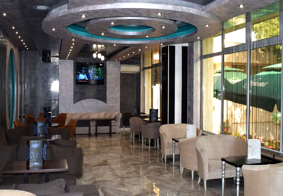 От януари в Балнеохотел Павел баня! 10 нощувки на човек със закуски, обеди и вечери + минерален басейн, медицински преглед и 3 процедури на ден, снимка 17