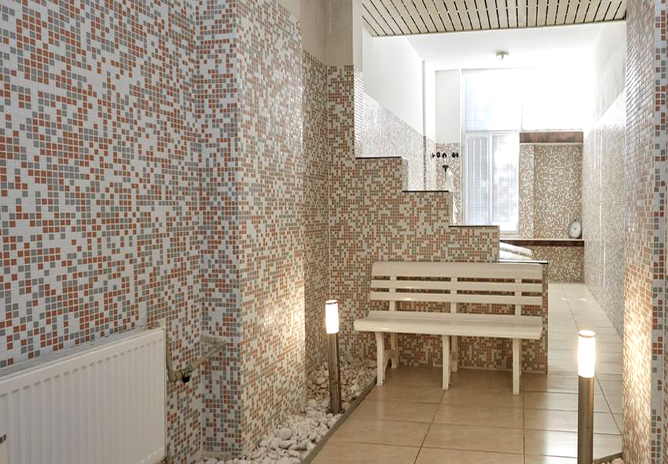 От януари в Балнеохотел Павел баня! 10 нощувки на човек със закуски, обеди и вечери + минерален басейн, медицински преглед и 3 процедури на ден, снимка 9