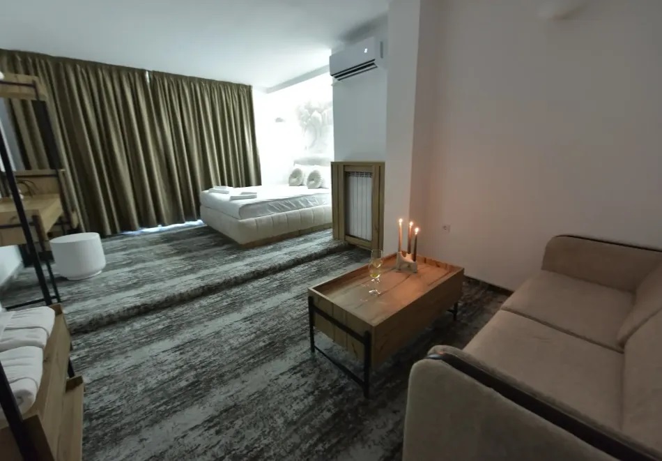 Есенен релакс в НОВООТКРИТИЯ четиризвезден хотел Стилатерм СПА 4* в Хасковски минерални бани! Нощувка на човек със закуска и вечеря +  2 минерални басейни и релакс зона, снимка 14