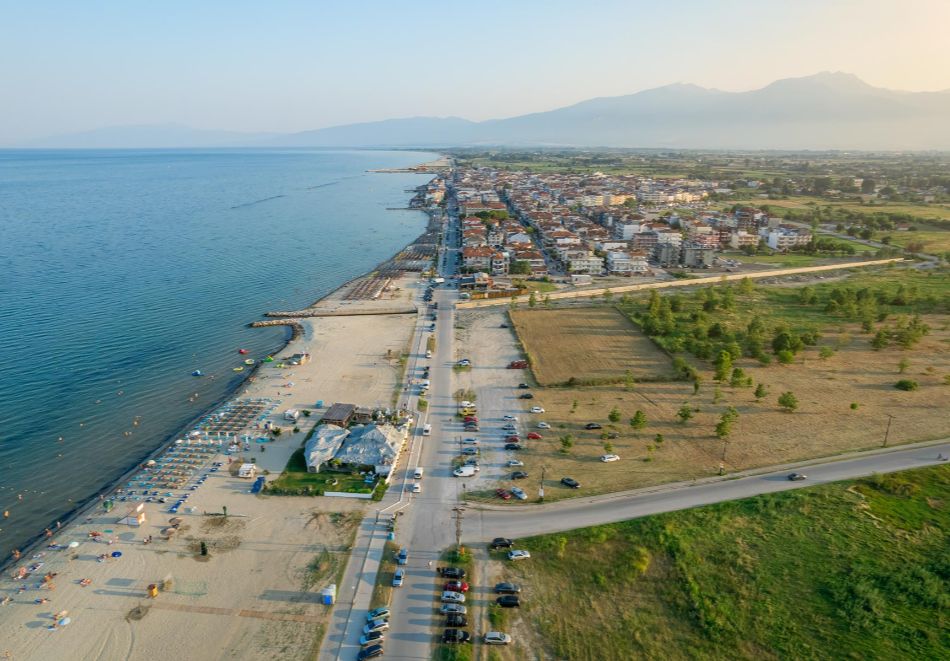 Ранни записвания на 250м. от плажа в Паралия Катерини! Нощувка на човек със закуска и вечеря + басейн в хотел Yakinthos, Гърция, снимка 18