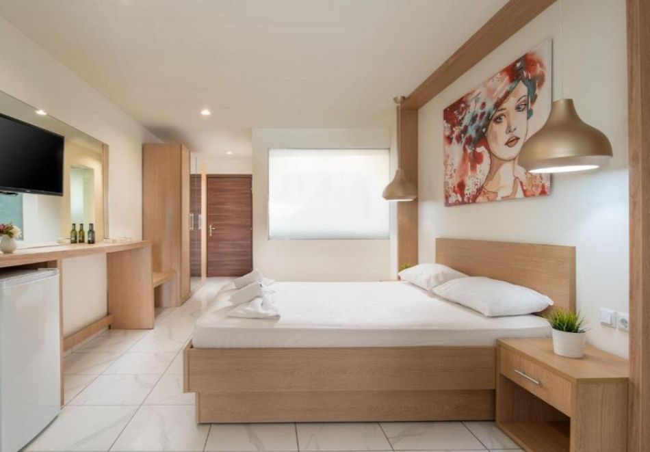 Ранни записвания на първа линия в Toroni Blue Sea Hotel***, Торони, Гърция! Нощувка на човек със закуска и вечеря + басейн. Дете до 6г. безплатно!, снимка 9