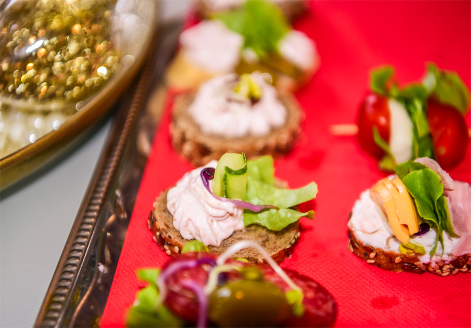 Сет от 150 броя вкусни хапки от Mrs. Pancake, София, снимка 4