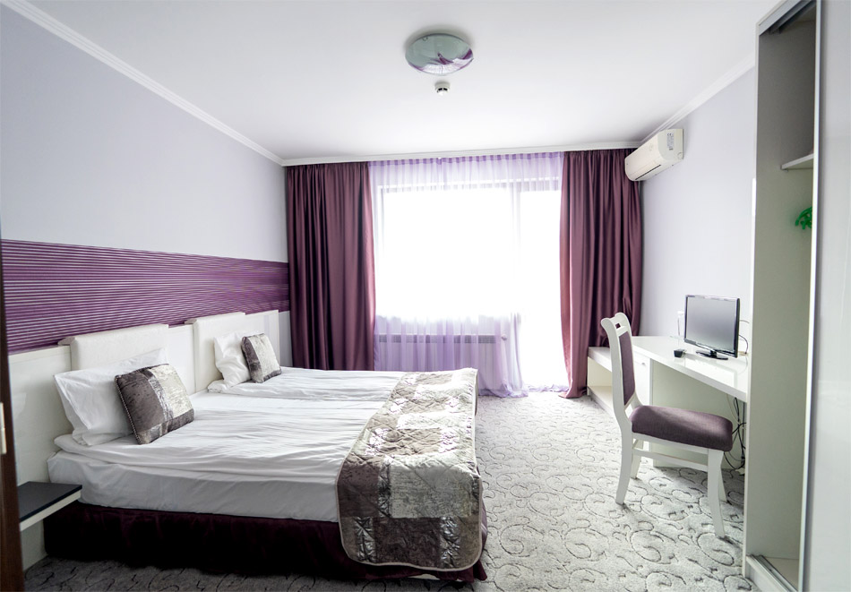 Хотел Енира, Велинград, снимка 27