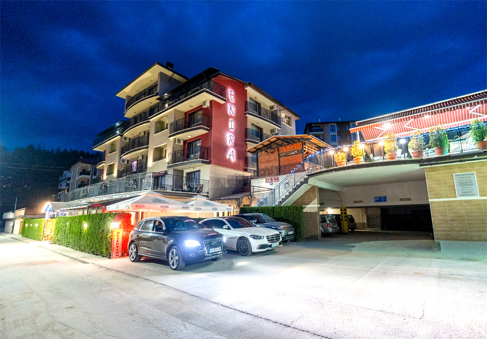 Хотел Енира, Велинград