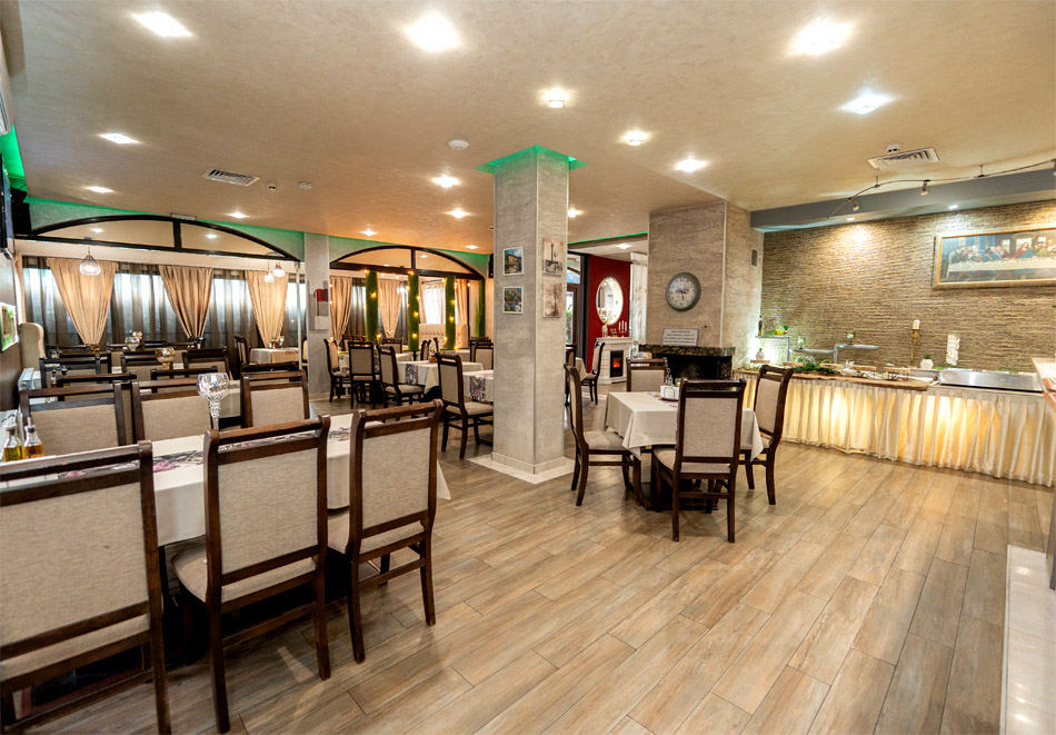 Хотел Енира, Велинград, снимка 39