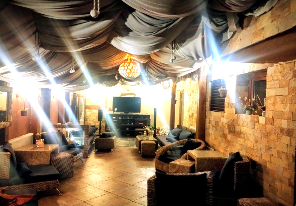 Почивка в Банско: Нощувка на човек със закуска от хотел София, снимка 2