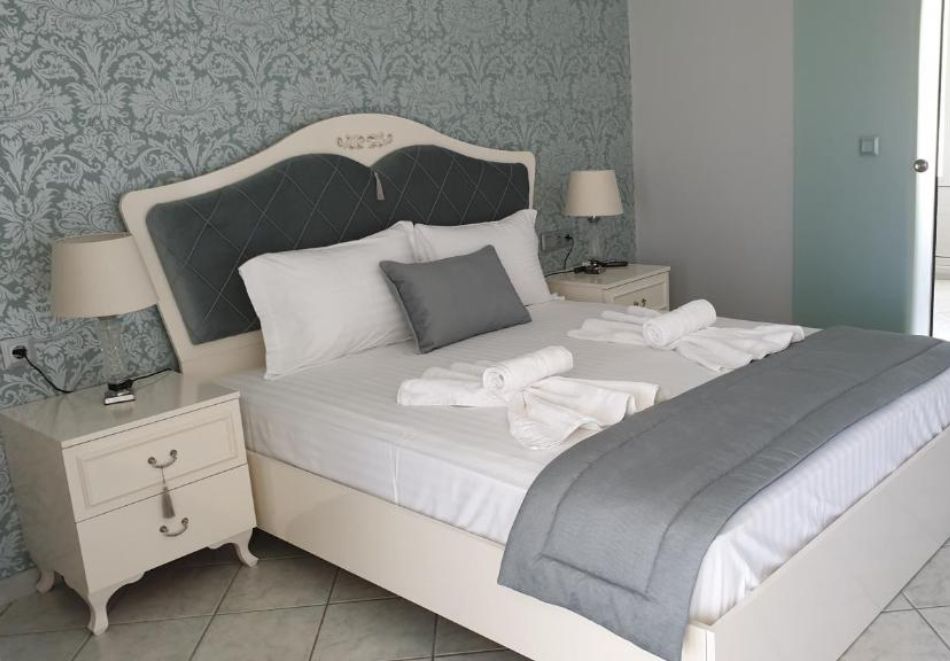 Нощувка на човек на 100м. от плажа в Rania Studios, о. Тасос, Гърция!, снимка 5