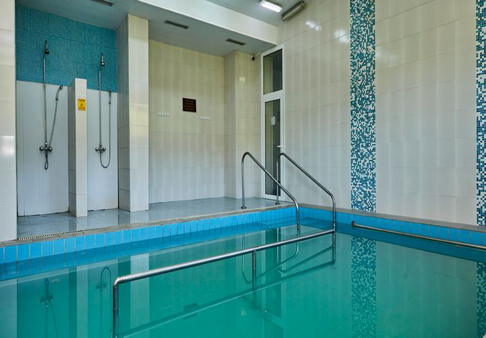 Уикенд в Балнео хотел Божур, с. Минерални Бани! 2 нощувки на човек със закуски, обеди и вечери + вътрешен минерален басейн, парна баня и сауна, снимка 12