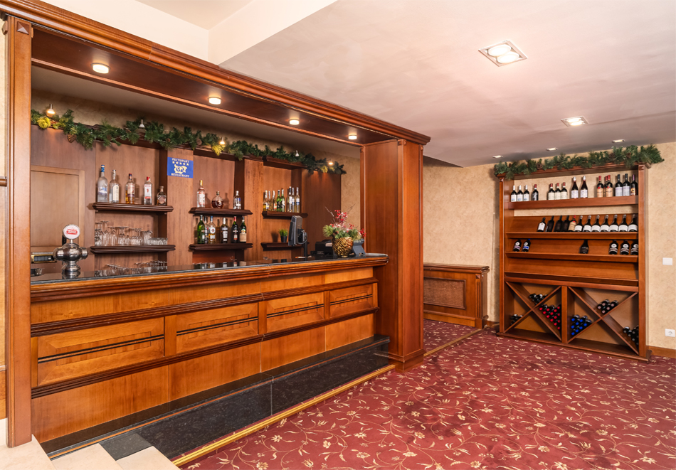 Почивка в Боровец: Нощувка на човек със закуска и вечеря + басейн и релакс зона от Хотел Феста Уинтър Палас*****, снимка 35