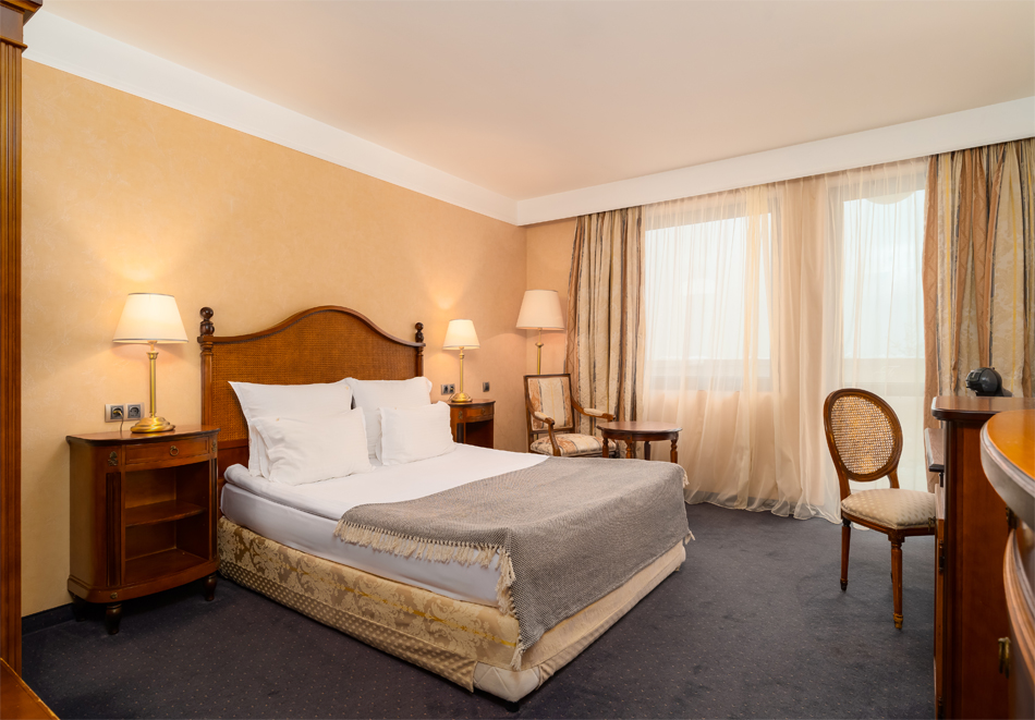 Почивка в Боровец: Нощувка на човек със закуска и вечеря + басейн и релакс зона от Хотел Феста Уинтър Палас*****, снимка 23