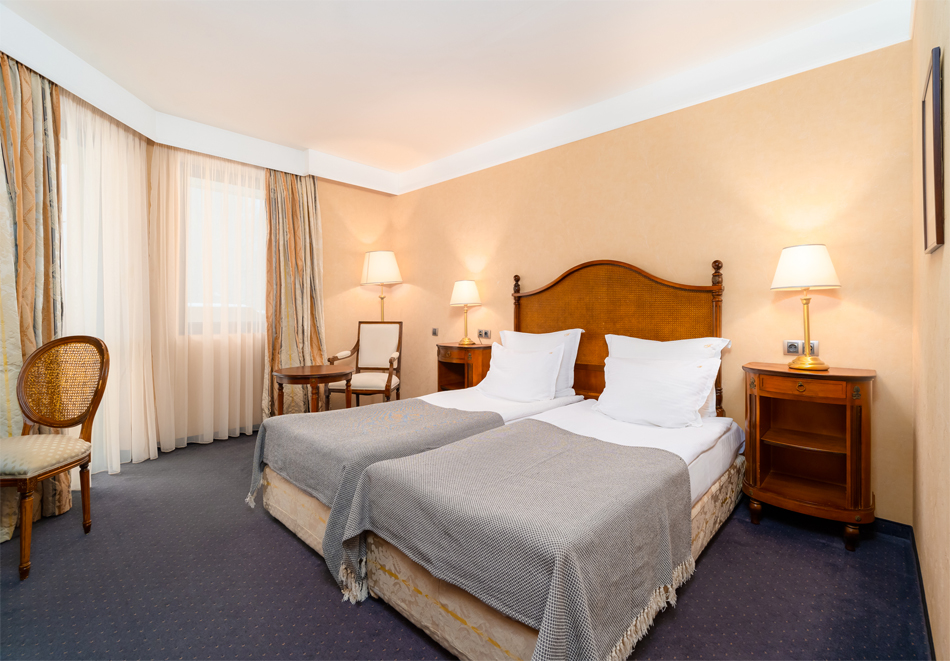 Почивка в Боровец: Нощувка на човек със закуска и вечеря + басейн и релакс зона от Хотел Феста Уинтър Палас*****, снимка 26