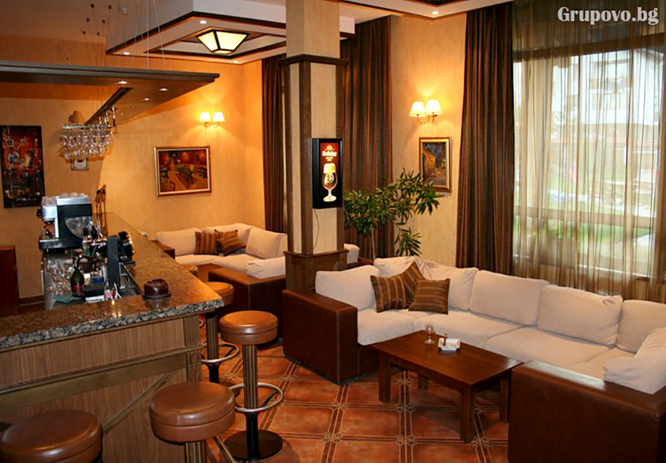 Почивка в Банско: Нощувка на човек със закуска + голям вътрешен басей и релакс зона от хотел Евелина Палас****, снимка 5