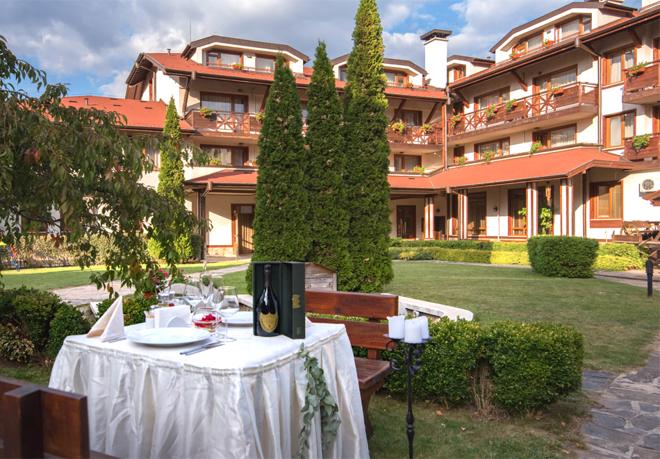 Почивка в Банско: Нощувка на човек със закуска + голям вътрешен басей и релакс зона от хотел Евелина Палас****, снимка 23