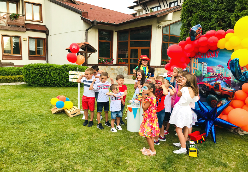 Почивка в Банско: Нощувка на човек със закуска + голям вътрешен басей и релакс зона от хотел Евелина Палас****, снимка 22