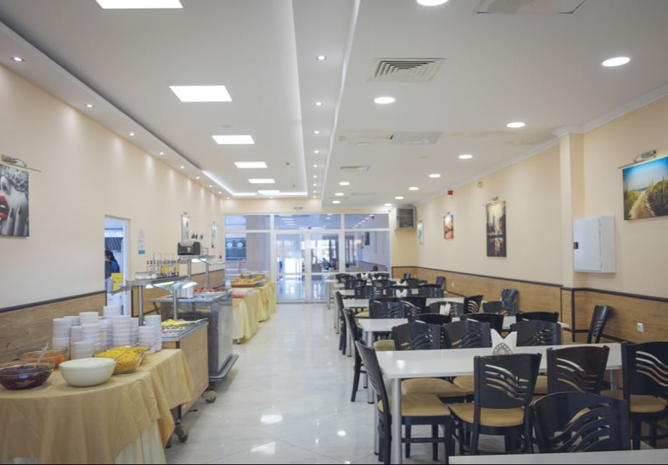 Летен релакс в Шкорпиловци: Нощувка с възможност за закуска и вечеря, от МДЛ Морски дюни, снимка 11