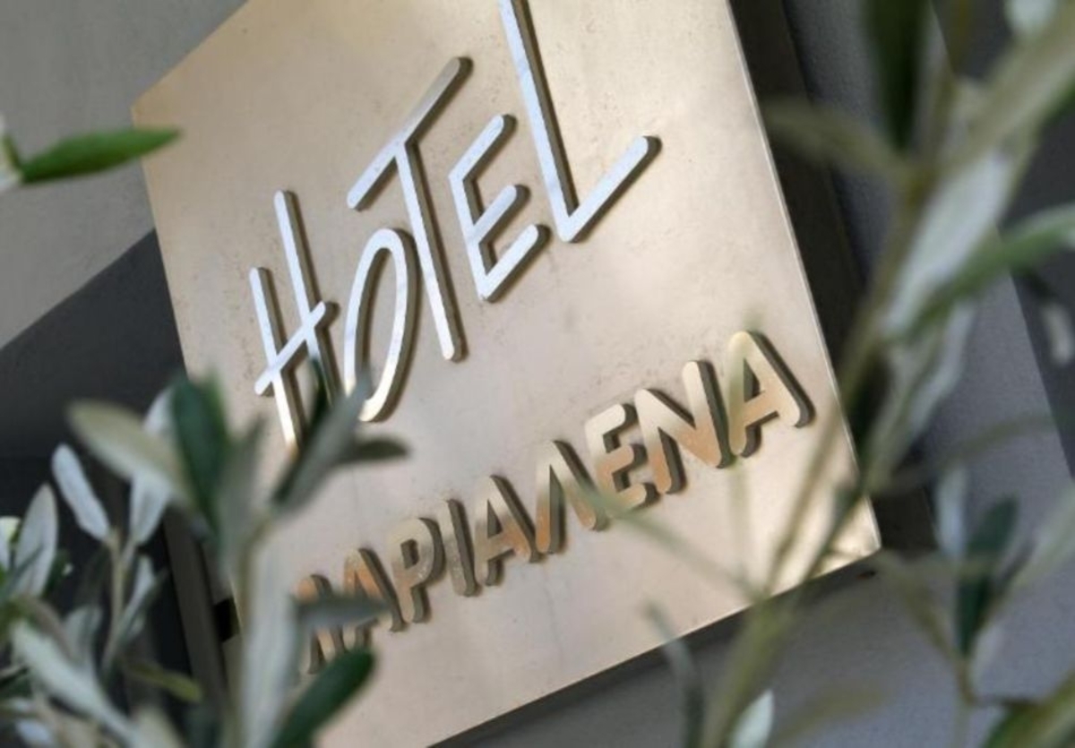 На метри от плажа в Коринос, Гърция: Нощувка на човек със закуска в Marialena Hotel, снимка 17