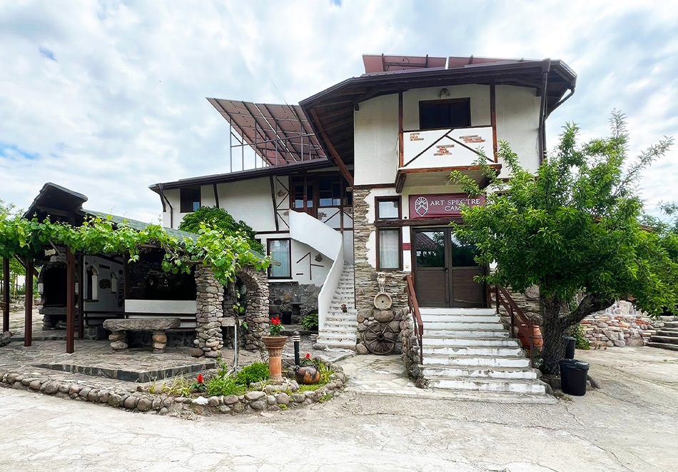 Пансион Арт Спектър, Брацигово