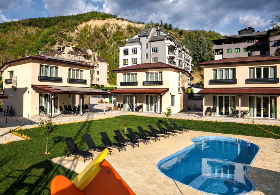 Къщи за гости Еневи, гр. Сандански