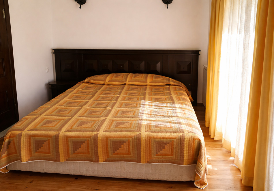 8-ми март до Троян: 2 нощувки на човек със закуски и Празнична вечеря от хотел Виа Траяна, Беклемето, снимка 9