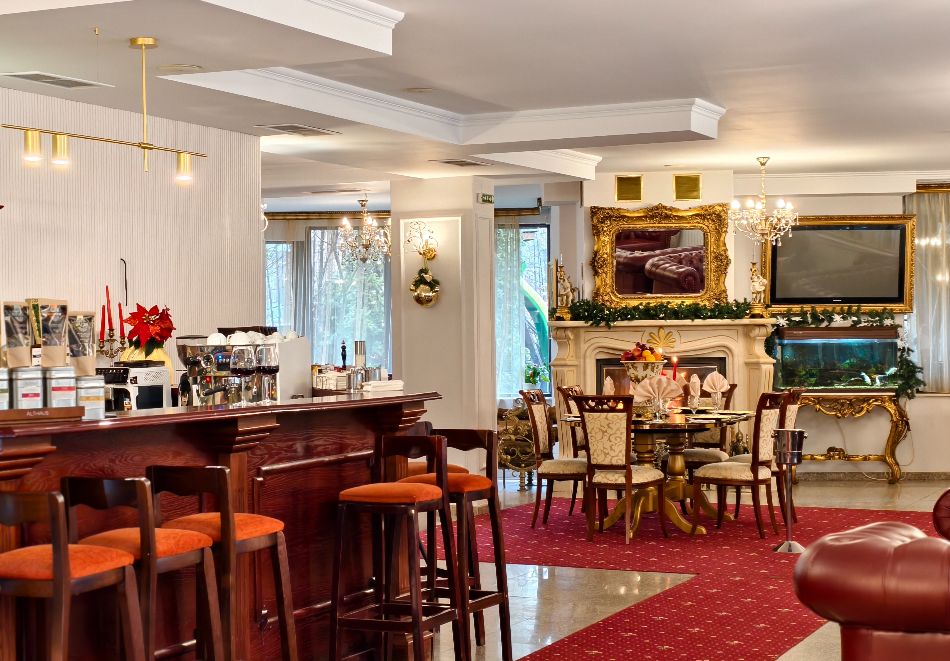 На ски в Банско: Нощувка на човек със закуска плюс възможност за вечеря в хотел Елегант Лукс, снимка 27