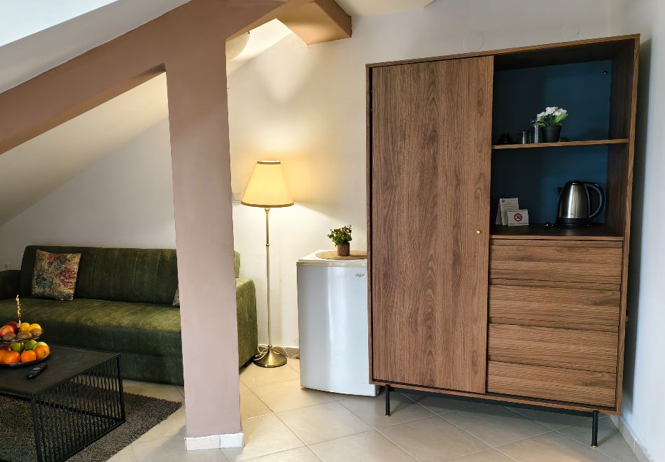 На ски в Банско: Нощувка на човек със закуска плюс възможност за вечеря в хотел Елегант Лукс, снимка 24