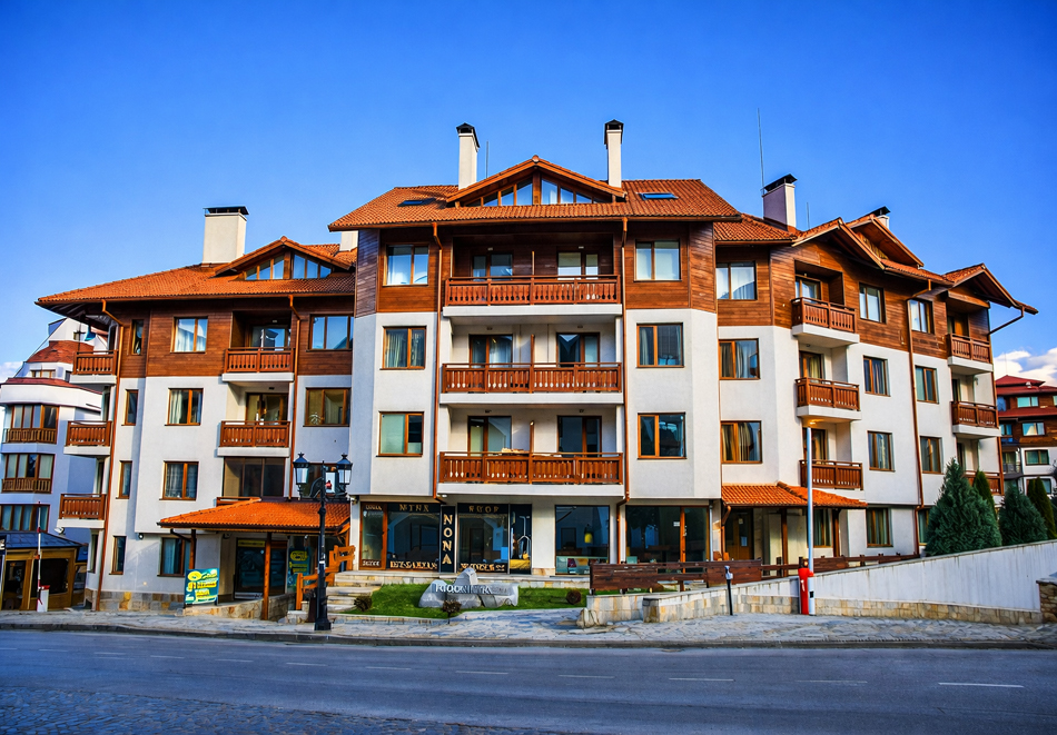 Почивка в Банско; Нощувка на човек в апартамент от Kомплекс Тодорини кули, снимка 2