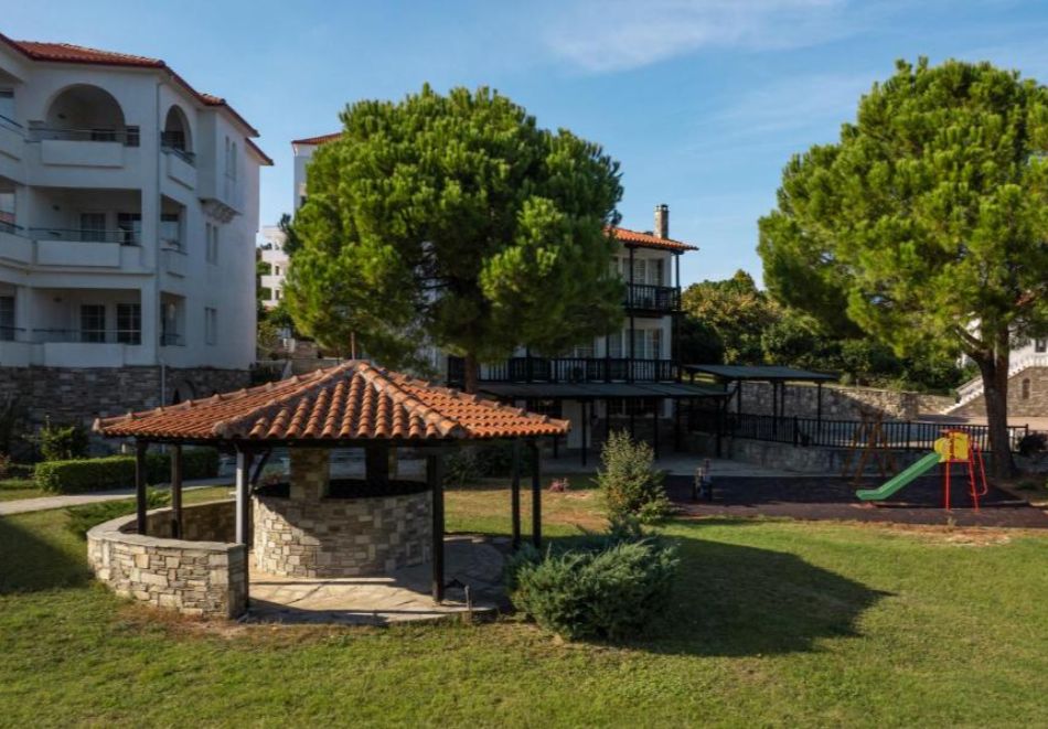 Canvas by Mitsis Alexander the Great, Криопиги, Гърция, снимка 14