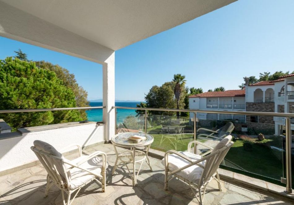 Canvas by Mitsis Alexander the Great, Криопиги, Гърция, снимка 8