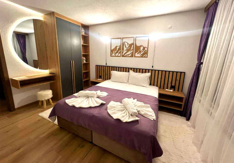 Почивка в Добринище: Нощувка на човек с опция за закуска от Къща за гости Рафе, снимка 6