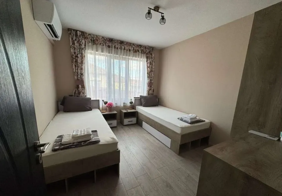 Почивка в Калофер: Нощувка в самостоятелна къща с капацитет шест човека в къща за гости Камберови, снимка 6