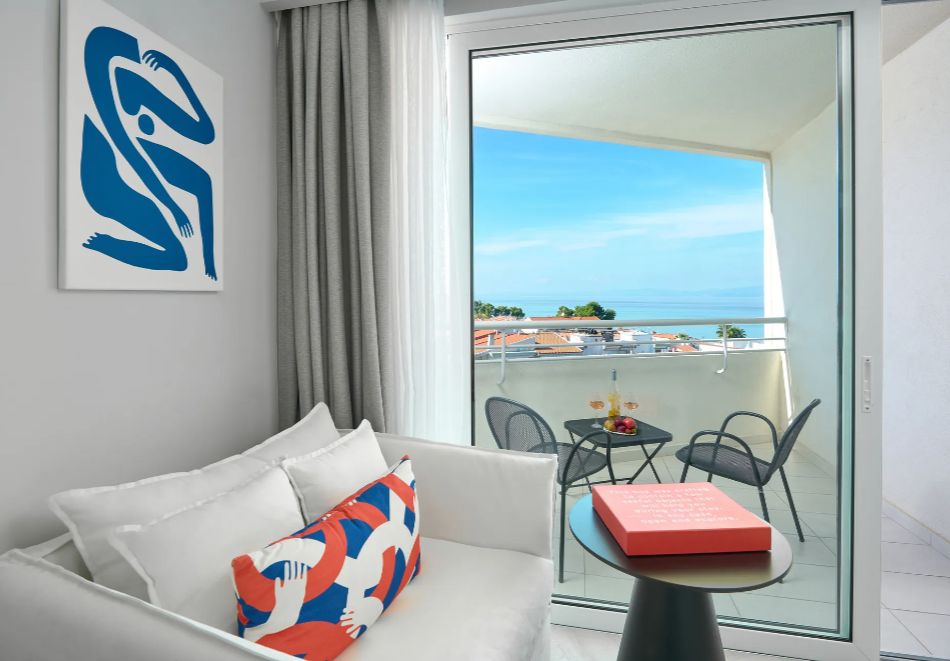 Великден на Халкидики, Гърция: 3 нощувки на човек със закуски, вечери + Великденски обяд с жива музика и танцов изпълнител в Domes Noruz Kassandra 5*, снимка 11