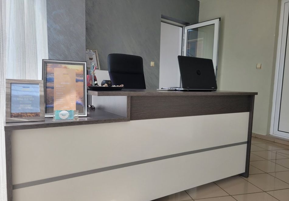 Лято 2026 в Равда на 200 м. от плажа: Нощувка на цени от 12.90 EUR/ 25.23 лв. на човек в къща за гости Айсберг, снимка 6