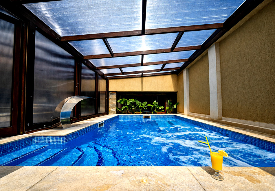 Нощувка на човек със закуска и вечеря + минерален басейн и парна баня от семеен хотел Жери, Велинград. Дете до 5.99г - Безплатно!, снимка 6