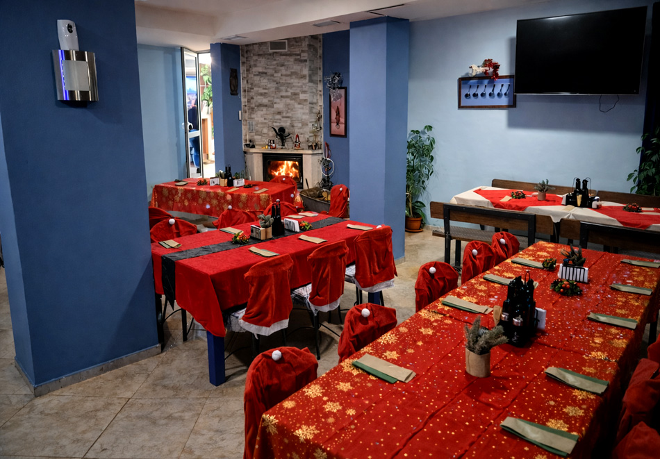 Лято в Синеморец: Нощувка на човек със закуска от хотел Афродита. Дете до 11.99г - БЕЗПЛАТНО!, снимка 11