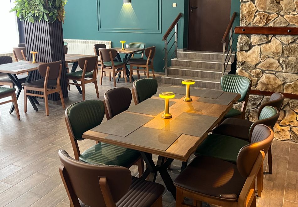 Почивка край Пампорово, м. Райковски ливади до Смолян: Нощувка на човек в НОВООТКРИТИЯ хотел Родопе, снимка 9