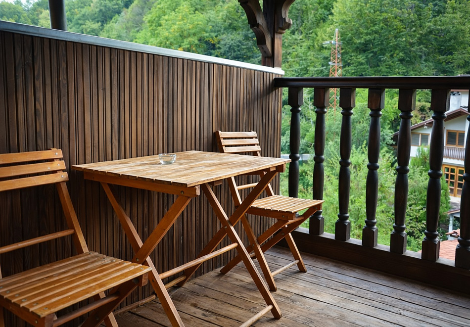 Почивка в Рибарица; 2, 3 или 5 нощувки на човек със закуски, обеди и вечери + басейн и джакузи от Семеен хотел Къщата***, снимка 10