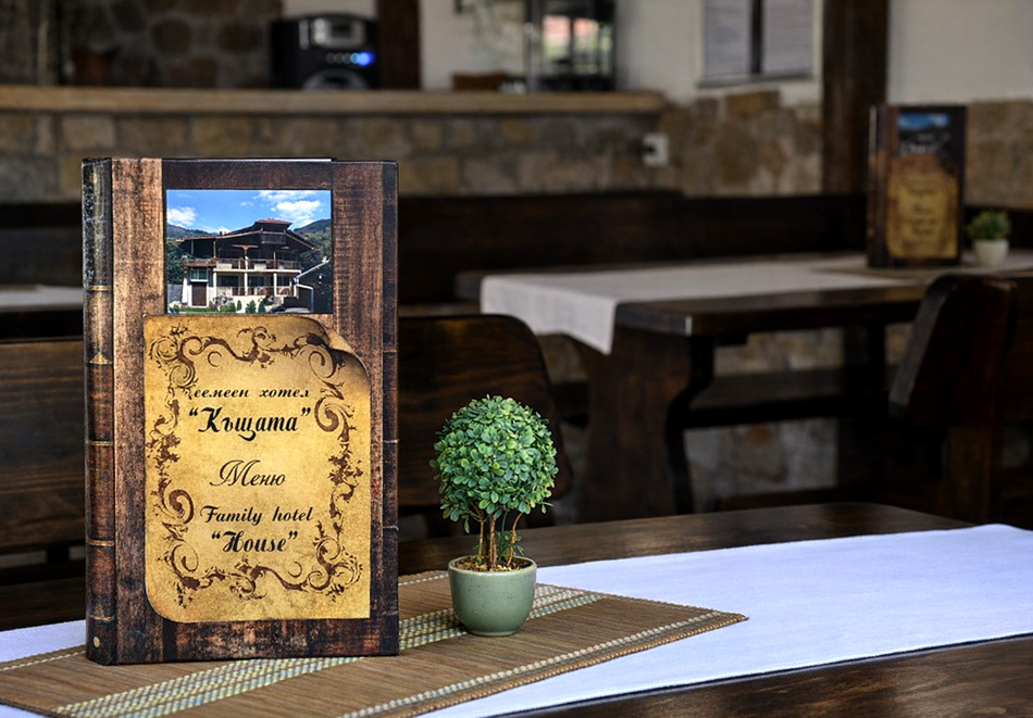 Почивка в Рибарица; 2, 3 или 5 нощувки на човек със закуски, обеди и вечери + басейн и джакузи от Семеен хотел Къщата***, снимка 11