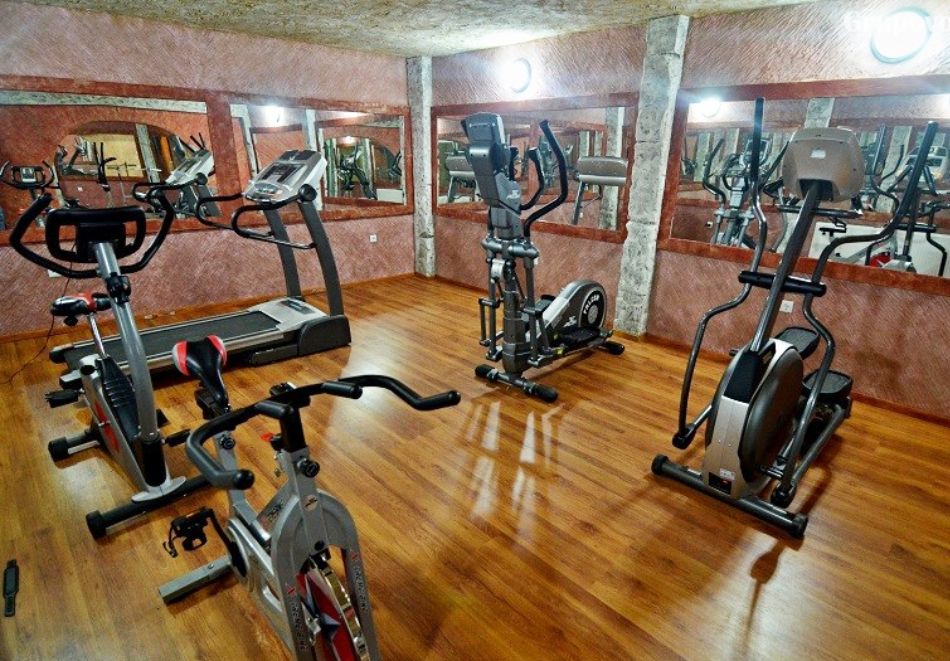 Промоция за Велинград: 3 = 4 нощувки на човек със закуски и вечери + закрит минерален басейн и релакс зона от хотел Рила, снимка 13